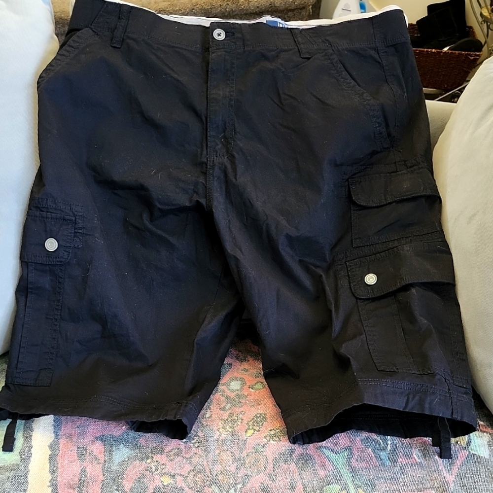 Mens "Cargo" Type Shorts